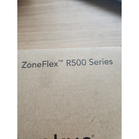 Ruckus Zoneflex R500 Dualband Wireless Access Point Wi-Fi Modem - Picture 2 of 10